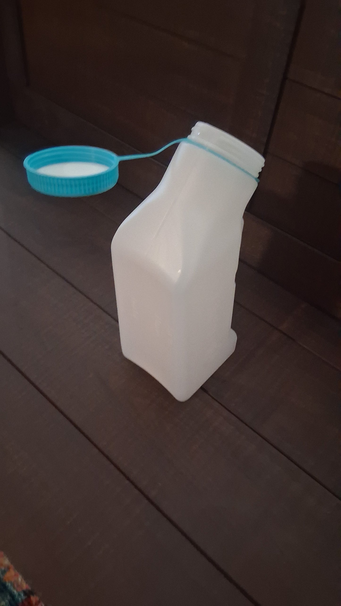 Pee Bottle lid and target are illuminated.Perfect for long trips, hospital stays Sporting events